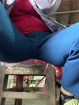 YANINA120n Live XXX chat