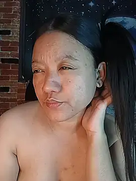 Urchanel Adlı Modelin Canlı XXX Sohbeti