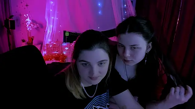 Chatroom XXX en direct de foxy_tease_