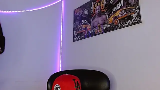 Chatroom XXX en direct de king__Black