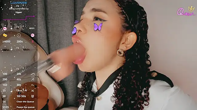 Queen_Deepthroat's Live XXX Chat