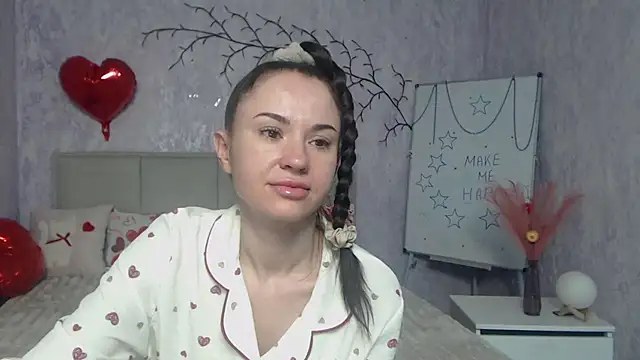 Chatroom XXX en direct de KaraCriegs