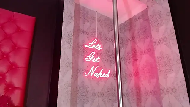 CrystalBrooke3x Live XXX-chat