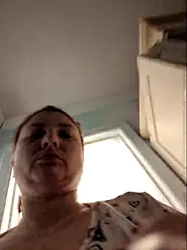 Czat XXX na żywo – MilfyMrsRobinson