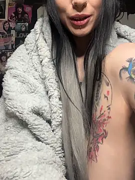 MissMidnightUK's Live XXX Chat