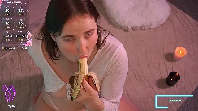 SofieBloom 现场XXX聊天