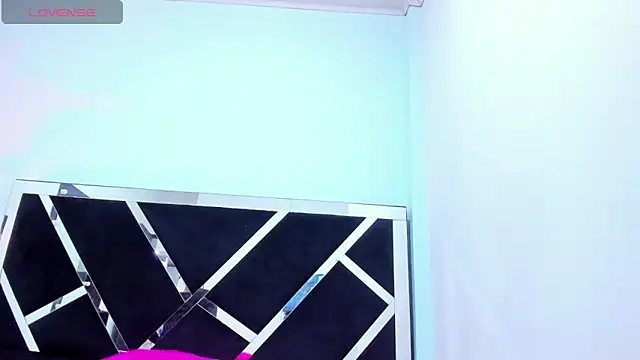 iisabella_noa élő XXX-chatje