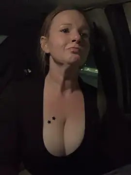 RagingRebeccaのライブXXXチャット