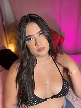 Emiily_Moore1 Obrolan Langsung XXX