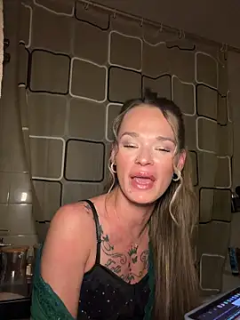 vinique99 Chat XXX in diretta