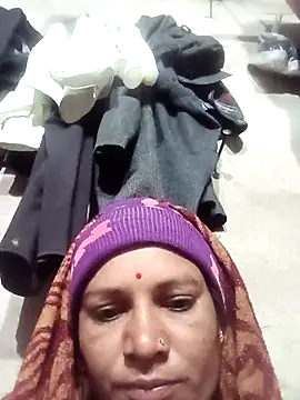 Hot_hiuj's Webcam Show