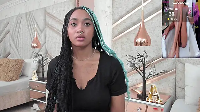 Chat +18 de AgataRinaldi ao vivo