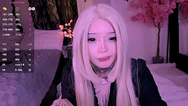 Chat +18 de Lein_Bone ao vivo