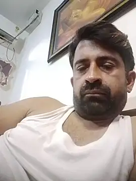 XXX chat uživo modela XxX_KING30