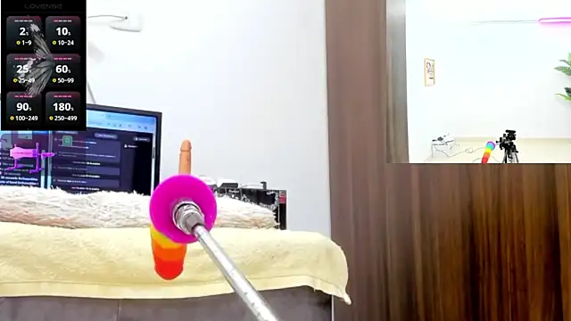 Chatroom XXX en direct de Paulina_Davis_