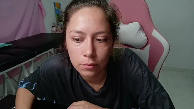 Živý XXX chat MommyMiaWs