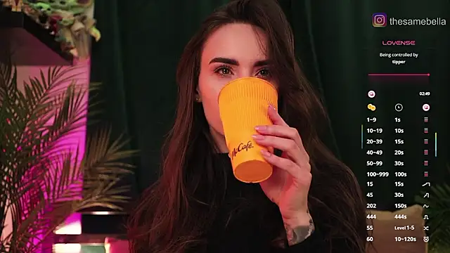 Chat XXX en directo de BabyYoda-