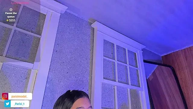 _PARISI_'s Live XXX Chat