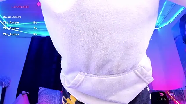 Ethan_Boyy élő XXX-chatje