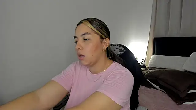 brithany_olson25 Live XXX-chat