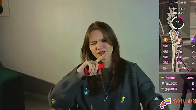 Dilara_xBaby Adlı Modelin Canlı XXX Sohbeti