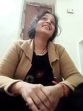 Mohni_love's Webcam Show