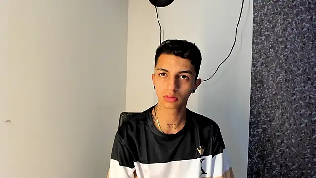 NickandAbby_'s Live XXX Chat