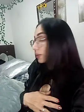 YaraDuartee élő XXX-chatje