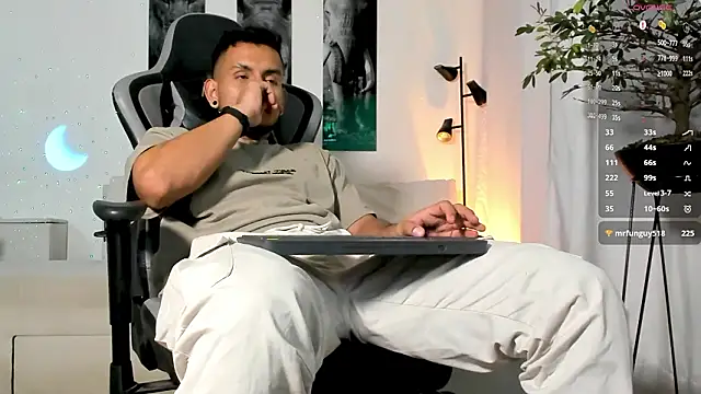 Show webcam de IamKael_