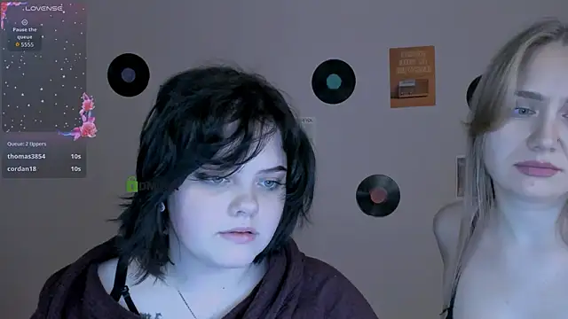 lika_pop Adlı Modelin Canlı XXX Sohbeti