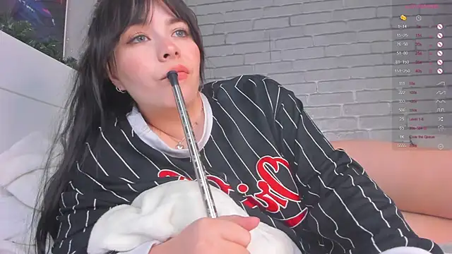 Nataly_forsy élő XXX-chatje