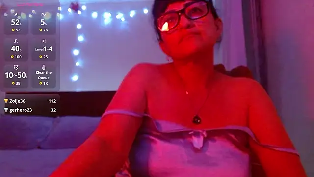 ISABEEL_SOFIA01 élő XXX-chatje