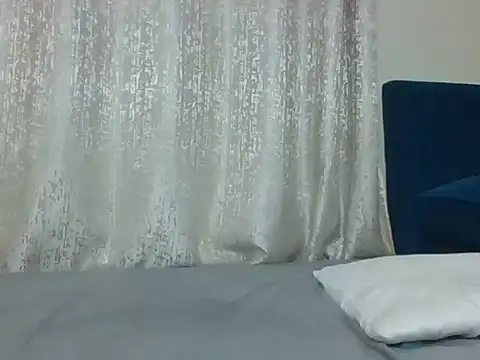 Chat XXX en directo de queen_mendyz