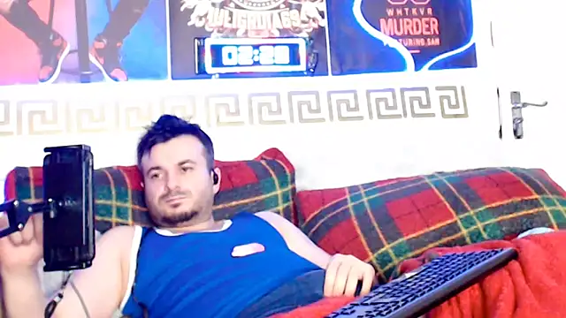 FuckToyBoy69 Show in webcam