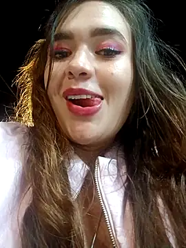 miss_berlyn লাইভ XXX চ্যাট