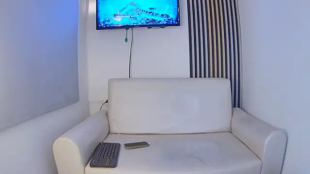 toji_luxxerのライブXXXチャット