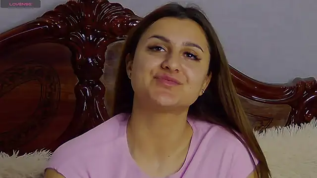 NicolePlay Chat XXX in diretta