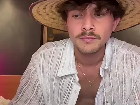 mcklister_kinky_feets 网络视讯表演