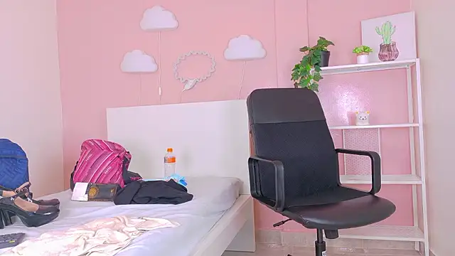 SeleneGibson__ élő XXX-chatje