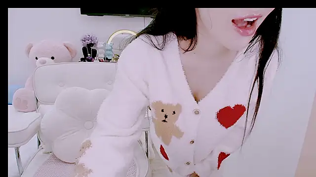 Pari_Kilian22 Chat XXX in diretta