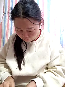 yoowwmr Chat XXX live