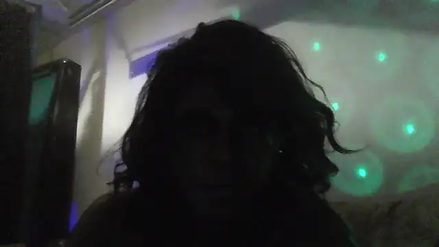 Cum2MiW0rld Webcam Show