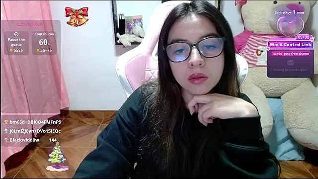 دردشة Maggie_Fox3 الجنسية المباشرة