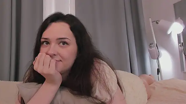 Camilla_RowenのライブXXXチャット