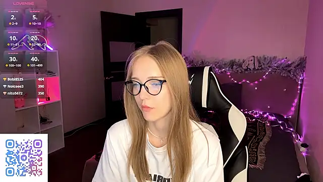 EvaPeace: απευθείας συνομιλία ΧΧΧ