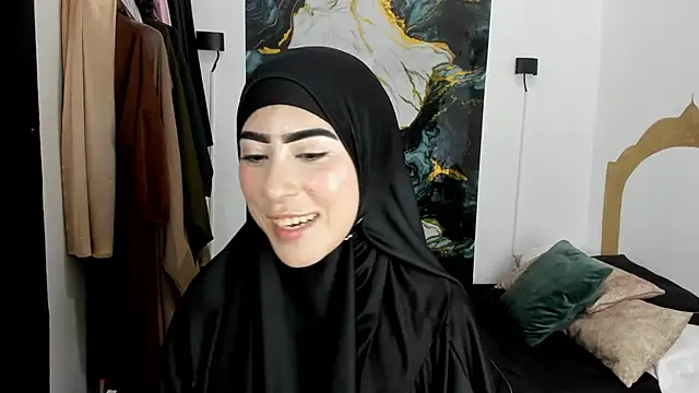 chaymae_nah_'s Live XXX Chat