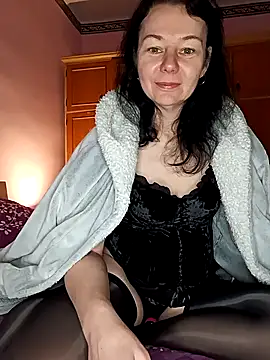 teklaadrienn's Live XXX Chat