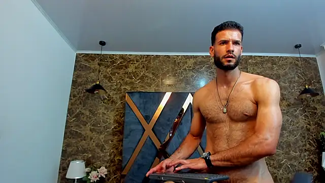 Jacob_Benelli Show in webcam