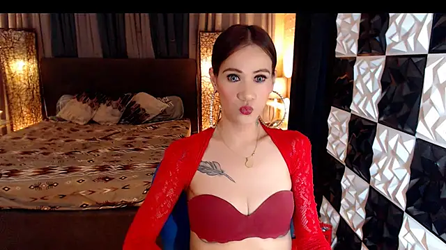 MonstrousCockDiva's Live XXX Chat