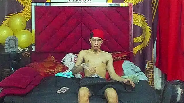 Pride_couple Webcam Show